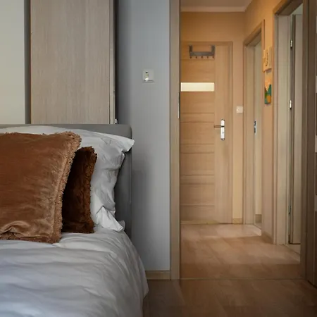 Gaj Comfort With Balcony & Ac Properunit Wroclaw