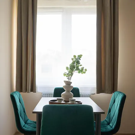 Gaj Comfort With Balcony & Ac Properunit Apartment Wroclaw