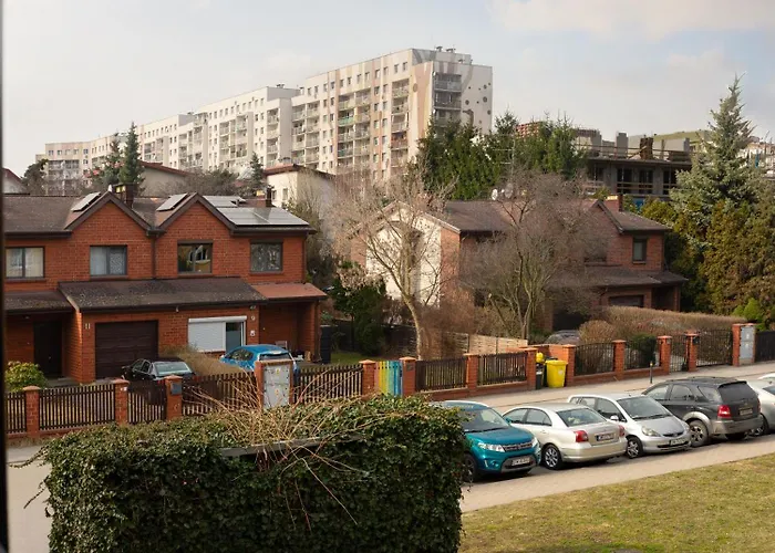 Gaj Comfort With Balcony & Ac Properunit *